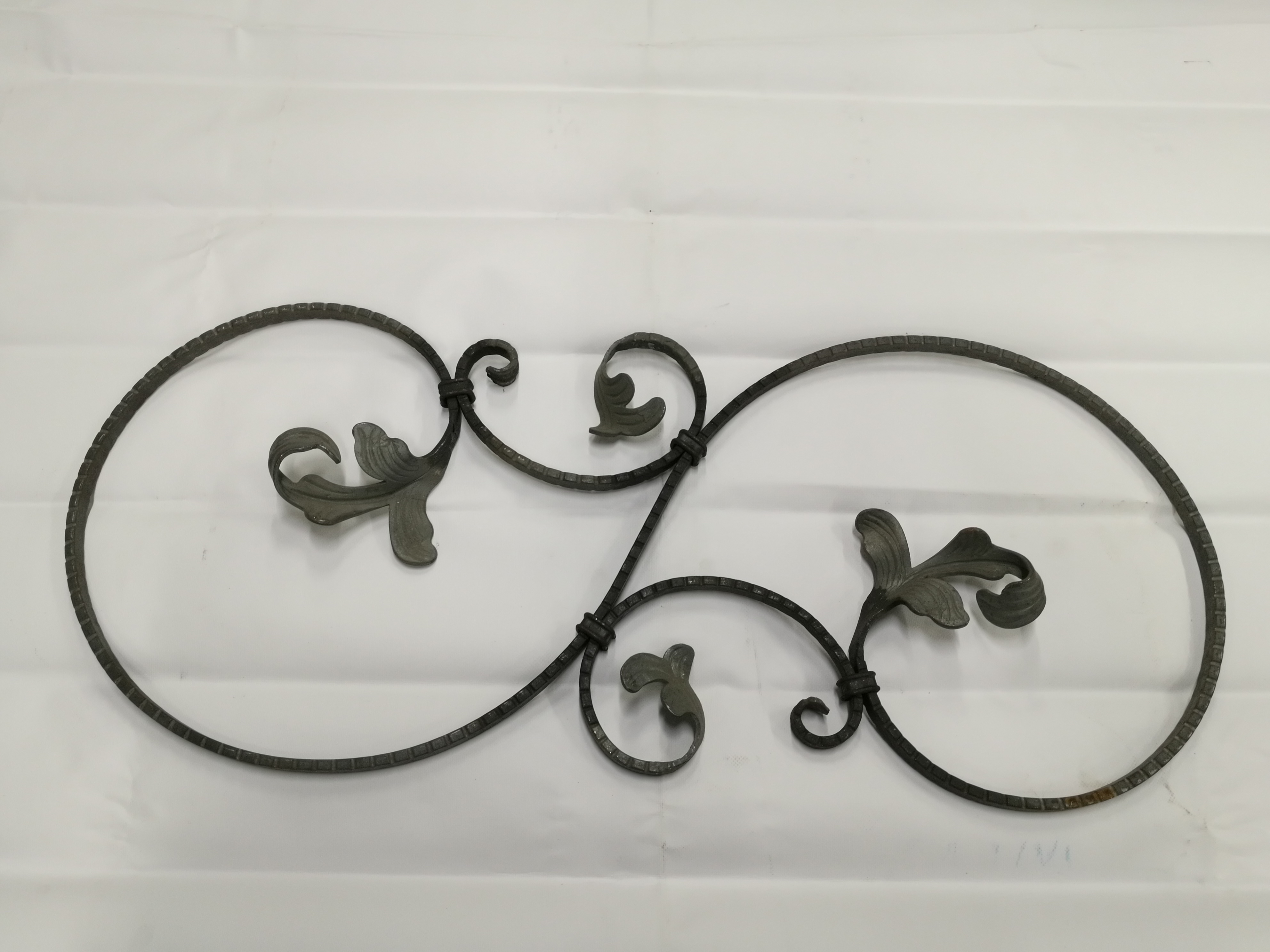 Кованый элемент  Балясина  870х370 полоса 12х6 