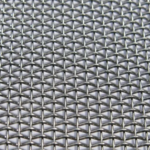 Сетка тканая 2х2мм 0,5мм (1х50м), м Сетка тканая 2х2мм 0,5мм (1х50м), м